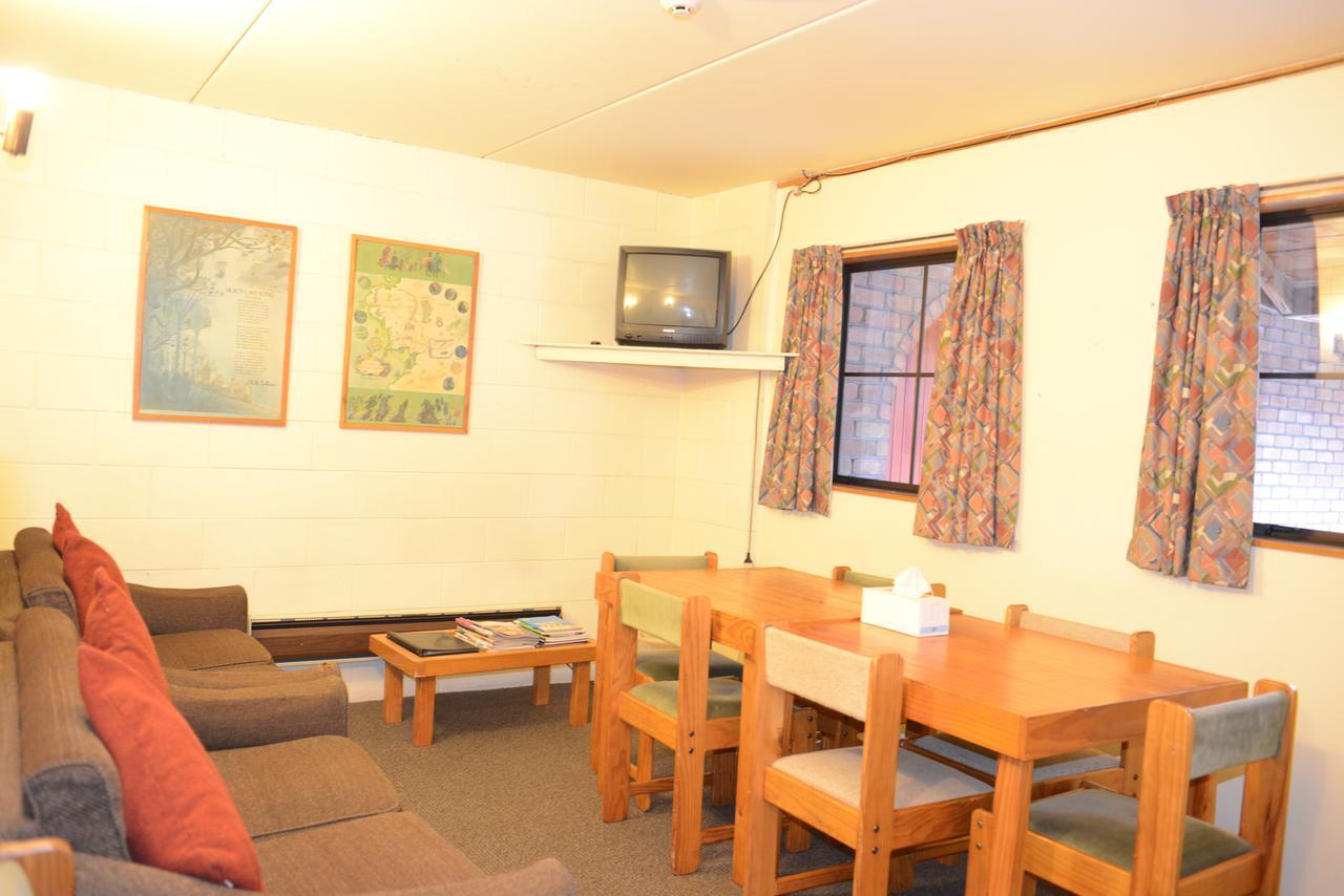 The Hobbit Motorlodge Ohakune Exterior foto
